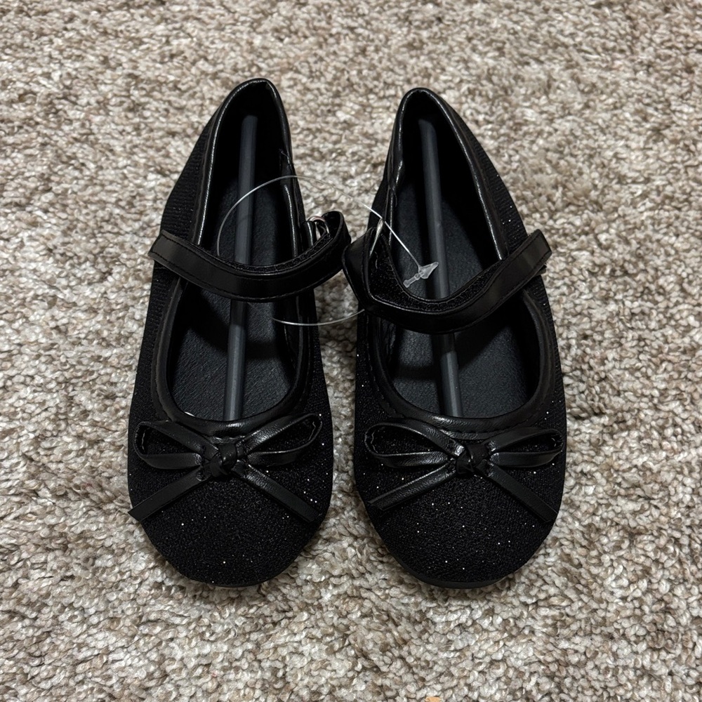 BRAND NEW Black Glitter Mary Jane Toddler Shoes with Bow